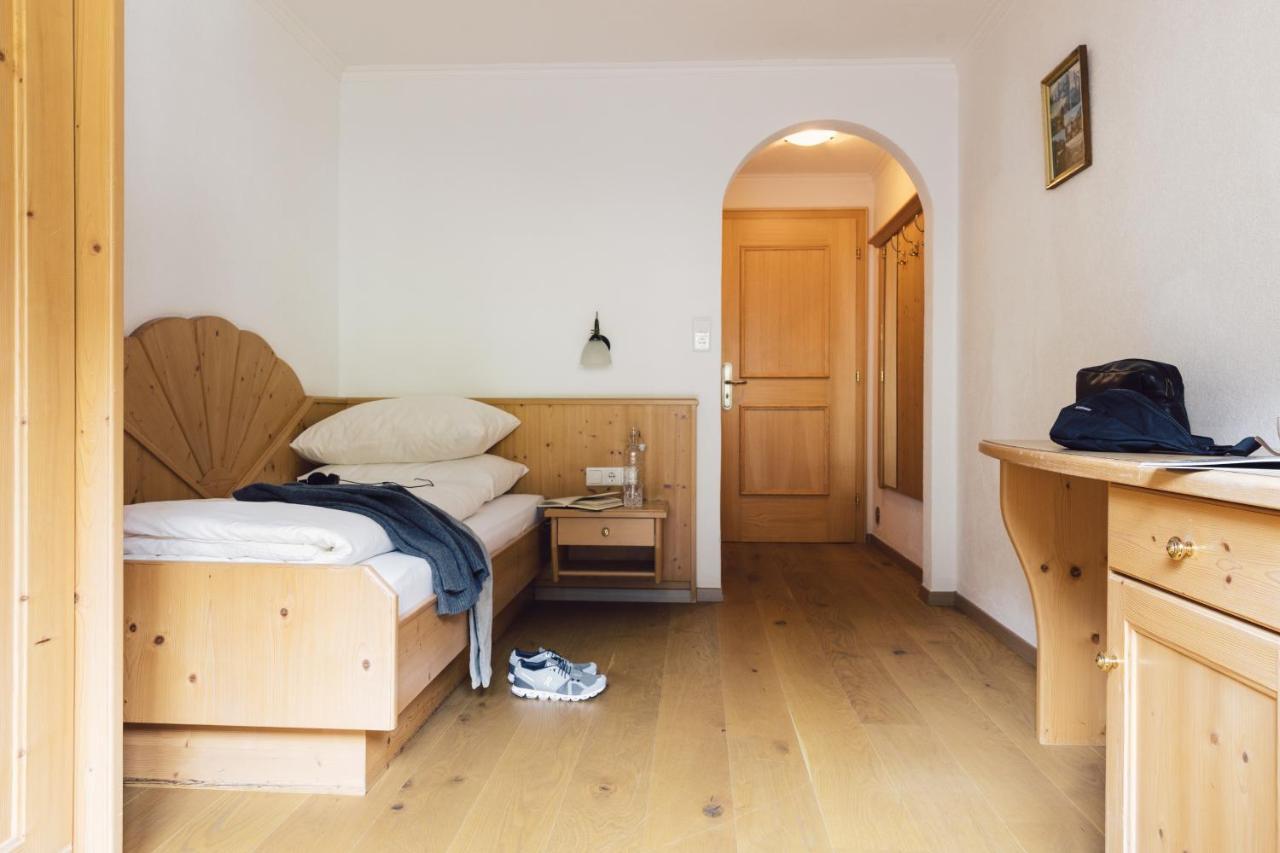 Hotel Jaegerhof ซามส์ ภายนอก รูปภาพ
